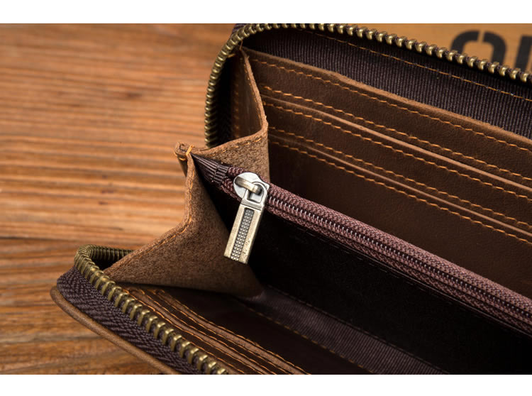 Multifunctional Retro Leather Wallet For Holding Phone And Bank Cards