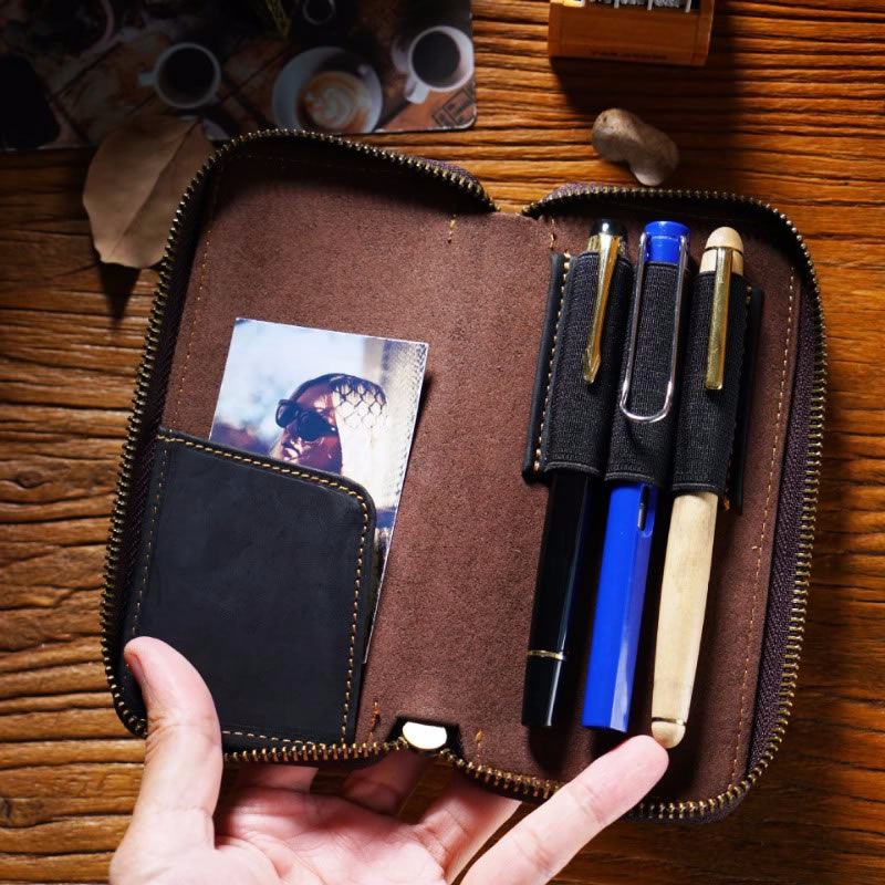 Retro Handcrafted Leather Wallet With Pen Pouch