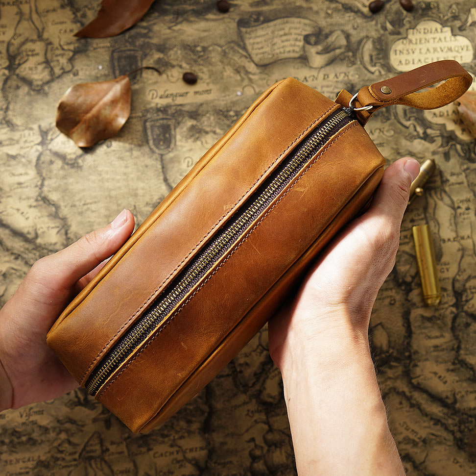 Retro Large-Capacity Leather Storage Bag, Pencil Case